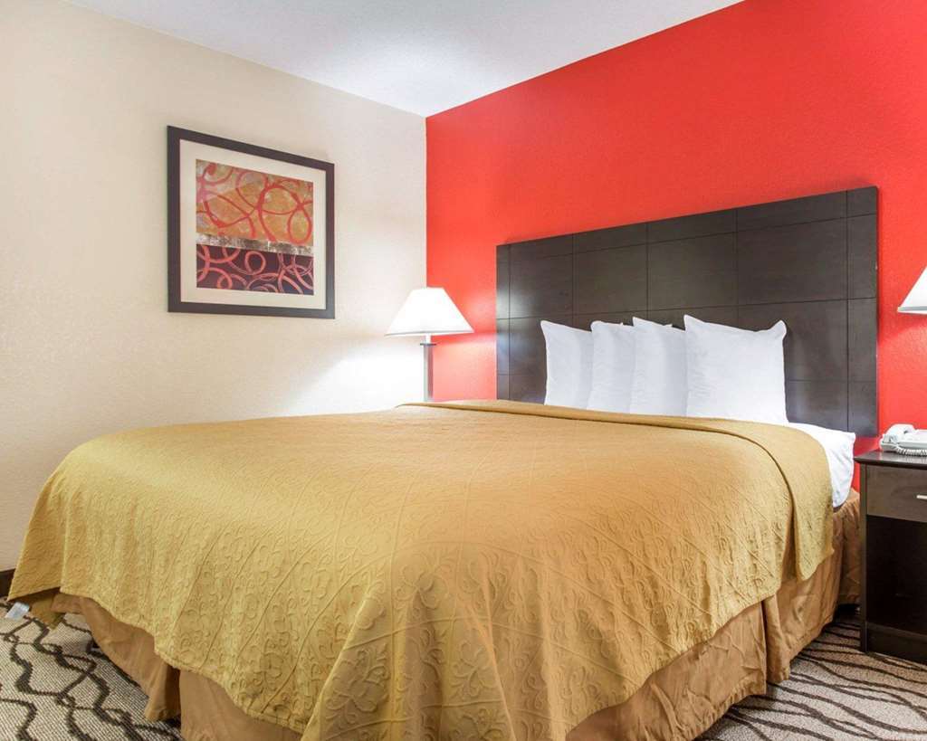 Quality Inn & Suites Lexington Ruang foto